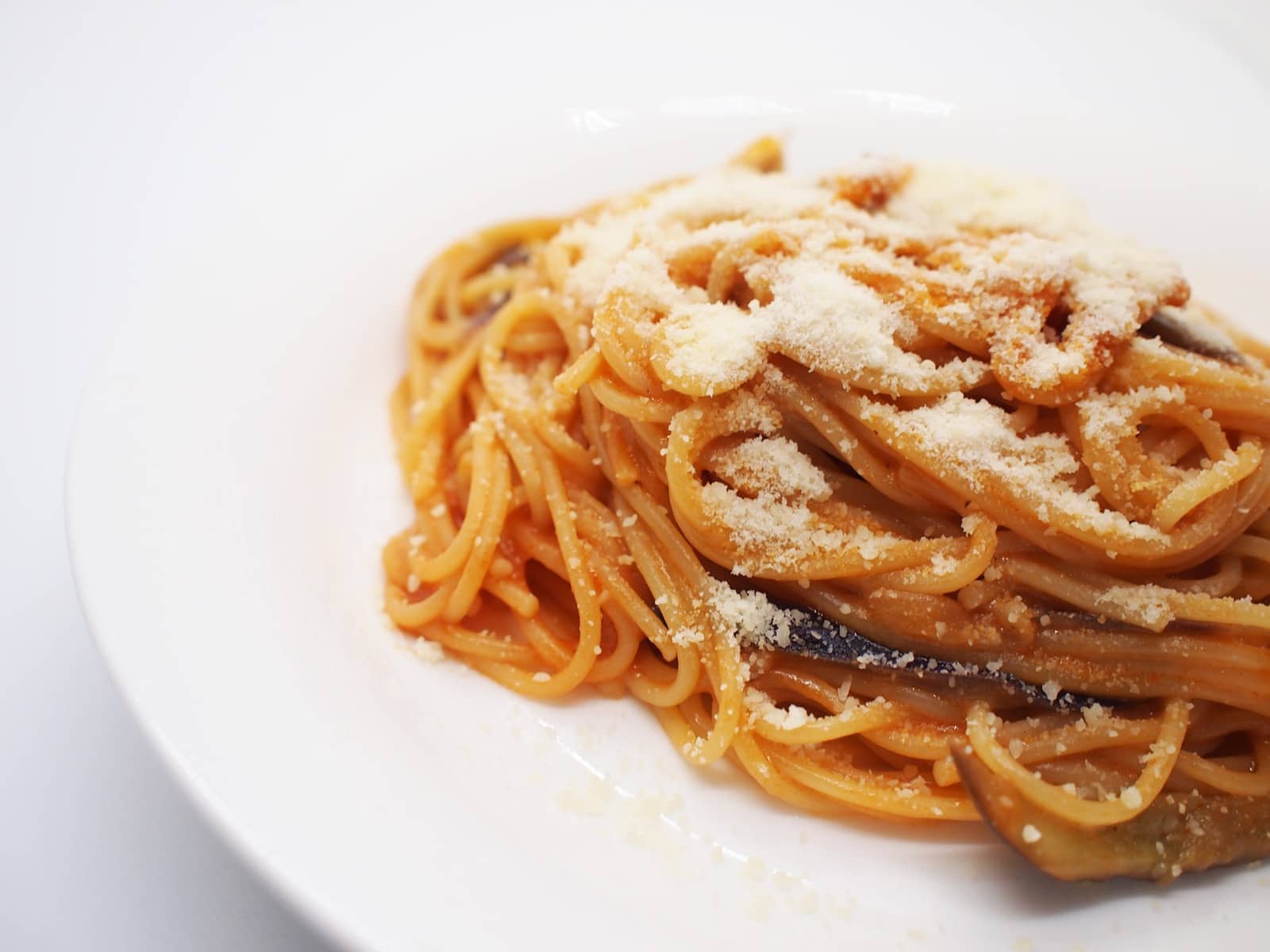 あっさり食べれる ナスの肉なしミートソース味パスタ 絹ごしなブログ